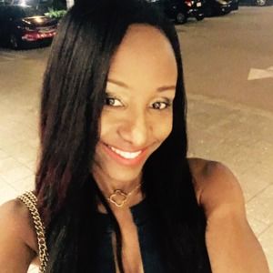 Meet your Posher, Yasmine